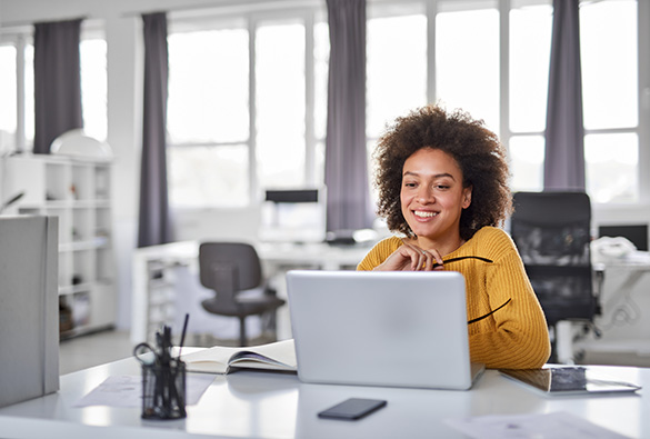 woman with a computer