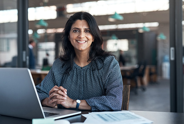  woman at the computer